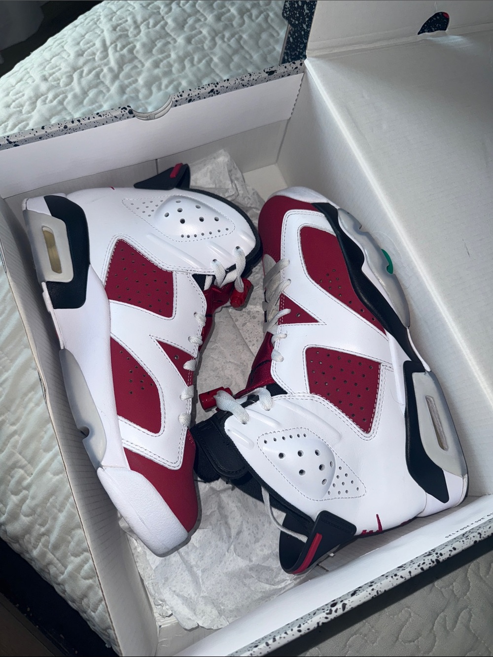 Jordan 6 Retro Carmine